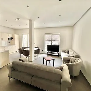 Luxury Brand New Appartement