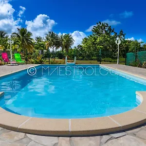 charmant-studio-avec-piscine-saint-francois-grande-terre.comcaribbean.com/