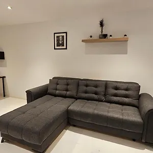 Luise Hollywood Apartamento